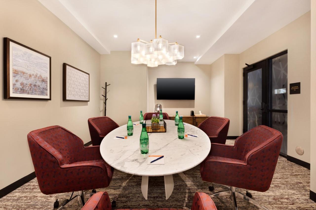 Indigo - By Ihg Hotel 3*